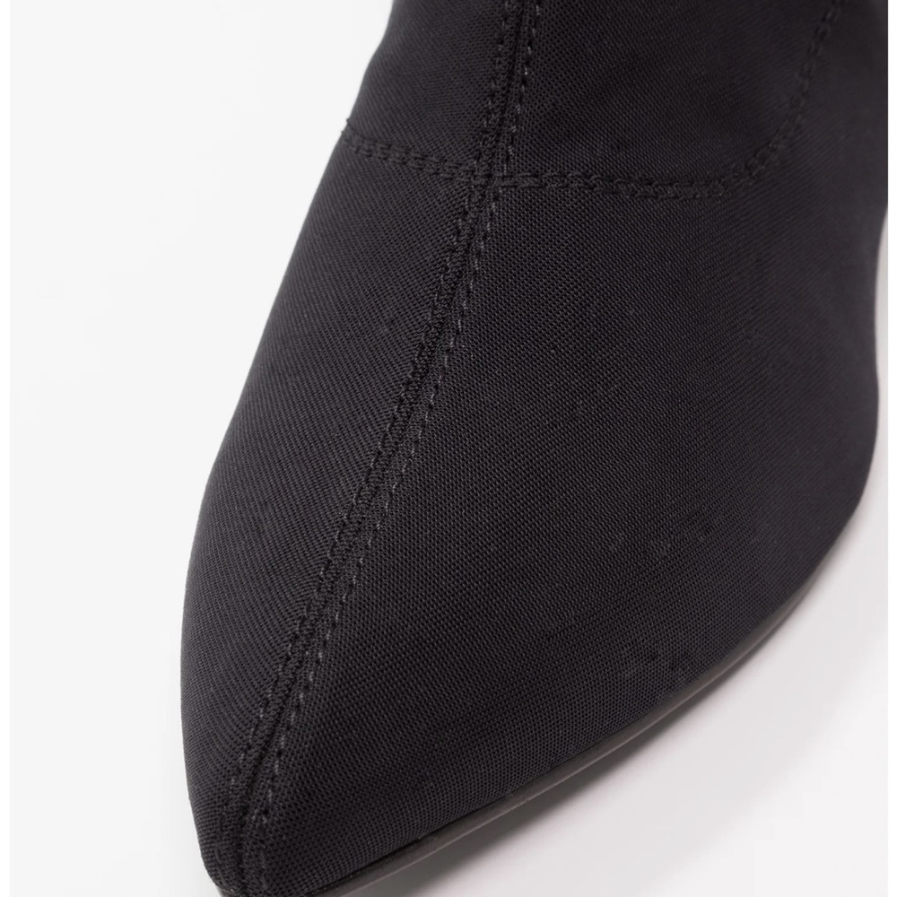 Vagabond Black Heeled Boots - Picture 2 of 10